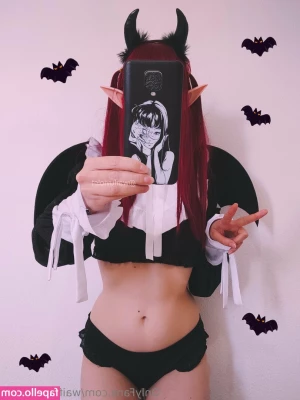 waifuvioletfree - Quien quiere que lo amamante