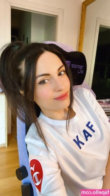 Kafkanya - Are you there baby? DM for more fun 🤩