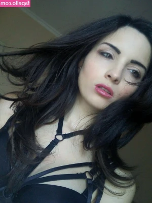 Kafkanya - fuck my hairy pussy till i squirt all over you 💦