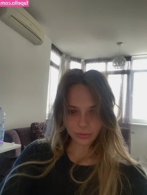 Mihalina Novakovskaya [ mihalina-novakovskaya ] - Feeling under the weather today 🤒