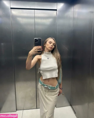 Mihalina Novakovskaya [ mihalina-novakovskaya ] - A little last minute titty Tuesday contribution! 🤓