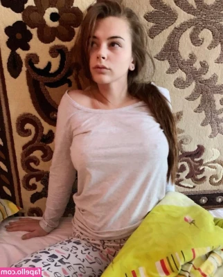 Mihalina Novakovskaya [ mihalina-novakovskaya ] - swipe for booty 🍑😋❤️