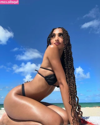 Jaya Araye Williams [ jaya-araye-williams ] - u can tie me up💋