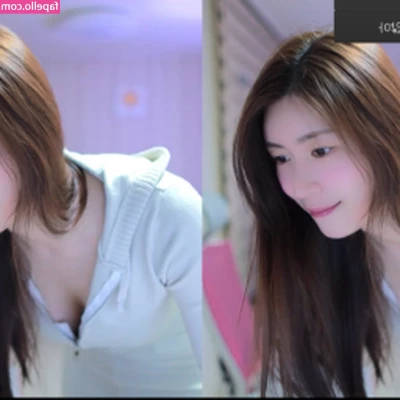 Min.E [ min-e ] - Special toy close up