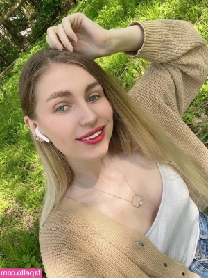 Sasha Dias [ sasha-dias ] - Tits, Tits And More Tits..