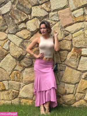 Ana Carolina Dias [ ana-carolina-dias ] - 🍆X🍆 lo que hacemos los activos cuando no hay un 🍑