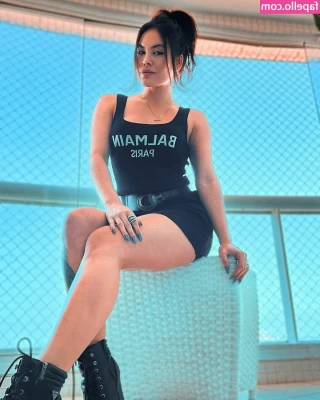 Ana Carolina Dias [ ana-carolina-dias ] - Are you under my spell ?