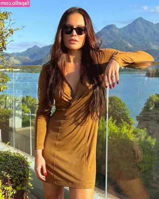 Ana Carolina Dias [ ana-carolina-dias ] - Let me tease you for a few minutes 😉   Y’all said you wanted it
