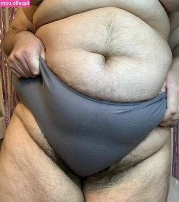 hairygoddess - I’m so horny right now Papi... how about you? #onlyfans