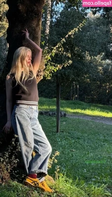 Anya Taylor-Joy [ anya-taylor-joy ] - Flirting with the camera and stealing hearts.