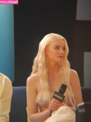 Anya Taylor-Joy [ anya-taylor-joy ] - POV: you come home and find me on the sofa waiting for you like
