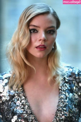 Anya Taylor-Joy [ anya-taylor-joy ] - Could you please spank me   I love to play hard