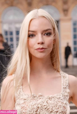 Anya Taylor-Joy [ anya-taylor-joy ] - I want my ass worshipped  is there even 1 volunteer