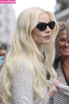 Anya Taylor-Joy [ anya-taylor-joy ] - Sexy tattooed lass from New Zealand   Free page  Custom content  Solo part 1