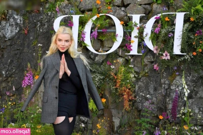 Anya Taylor-Joy [ anya-taylor-joy ] - Retomando algunos outfits antiguos que tenia guardados   creo que me