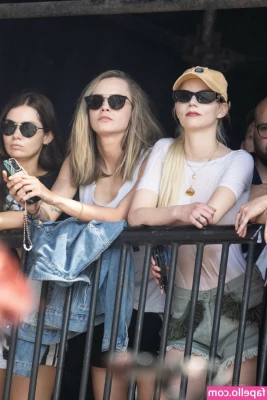 Anya Taylor-Joy [ anya-taylor-joy ] - SNEAK PEAK 👀 Your favorite girls “Charlotte x Sabrina x Haley”