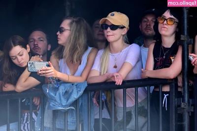 Anya Taylor-Joy [ anya-taylor-joy ] - Te estas tocando con mis fotos baby? 😳