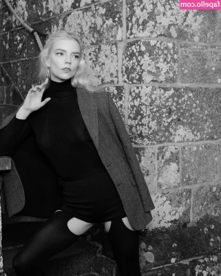 Anya Taylor-Joy [ anya-taylor-joy ] - O que acharam desse ensaio part 1