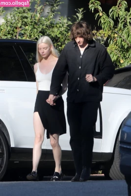 Anya Taylor-Joy [ anya-taylor-joy ] - Hey guys  Posting a bunch of content tonight to celebrate the first