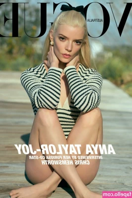 Anya Taylor-Joy [ anya-taylor-joy ] - Tits and heels