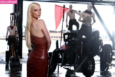 Anya Taylor-Joy [ anya-taylor-joy ] - Hello hello  New here  Tattooed BBw