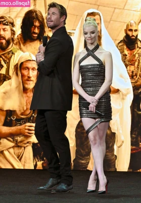 Anya Taylor-Joy [ anya-taylor-joy ] - I heard you like thick tattooed girls 😋
