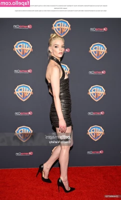 Anya Taylor-Joy [ anya-taylor-joy ] - I could swear I get a better pump and sweat when I lay naked on the part 1