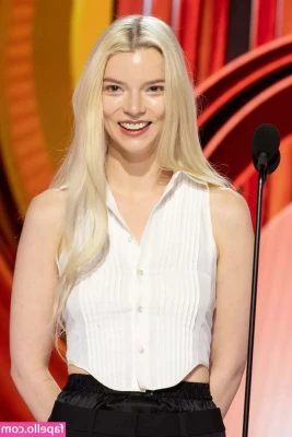 Anya Taylor-Joy [ anya-taylor-joy ] - Delle idee che ho in mente  una ti piacerebbe più delle altre