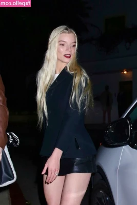 Anya Taylor-Joy [ anya-taylor-joy ] - @edges_of_reality looks perfect all tied up 😈🪢🖤 part 2