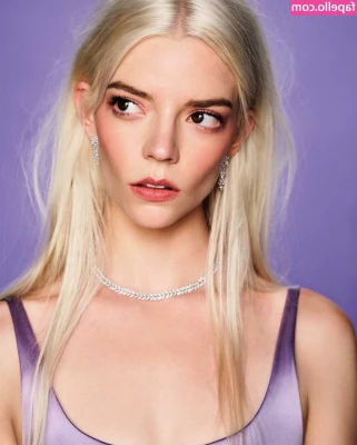 Anya Taylor-Joy [ anya-taylor-joy ] - Drawer full of toys  there s more  tip me for a video with one of