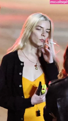 Anya Taylor-Joy [ anya-taylor-joy ] - Had some fun with one of my FAVORITE toys  enjoy   Plus a GIF just