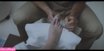 Anya Taylor-Joy [ anya-taylor-joy ] - Are back shots your favorite