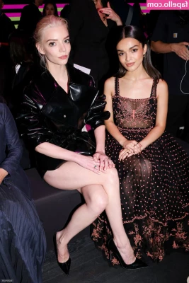 Anya Taylor-Joy [ anya-taylor-joy ] - Love to show off my big asssss