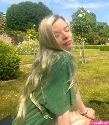 Anya Taylor-Joy [ anya-taylor-joy ] - I need a new boy-toy… 😈😍