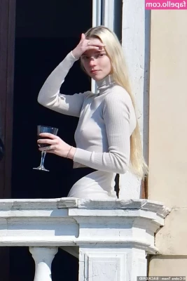 Anya Taylor-Joy [ anya-taylor-joy ] - I will be brave and dirty today...He is my butt and my holes from