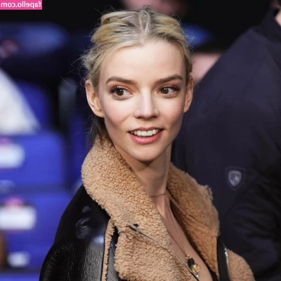 Anya Taylor-Joy [ anya-taylor-joy ] - Mmm lmk if you like this?   My plushy is like 😟  idk what face to