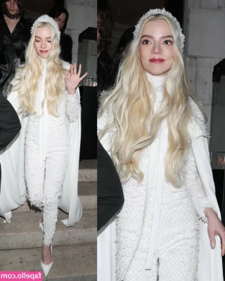 Anya Taylor-Joy [ anya-taylor-joy ] - Here the 4th picture of the "Matryoshka" image set with Sakira
