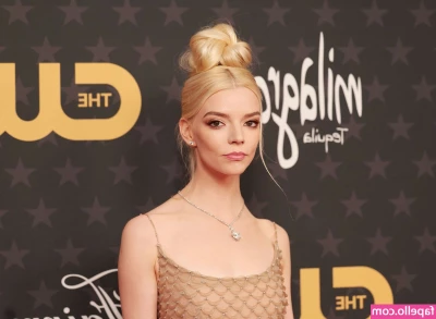 Anya Taylor-Joy [ anya-taylor-joy ] - tips get the uncovered version