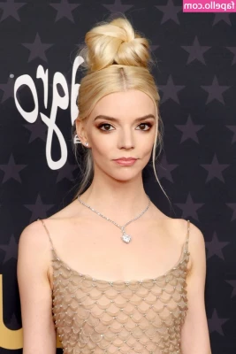 Anya Taylor-Joy [ anya-taylor-joy ] - beauty day