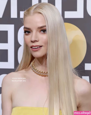 Anya Taylor-Joy [ anya-taylor-joy ] - Chilling ❤️❤️❤️