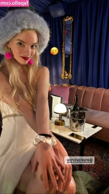 Anya Taylor-Joy [ anya-taylor-joy ] - This sexy lace will look better on the ground 😈🤫