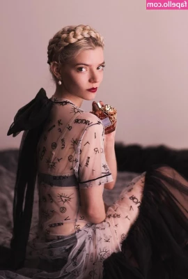 Anya Taylor-Joy [ anya-taylor-joy ] - got a new toys who wants to see me use it for the first time