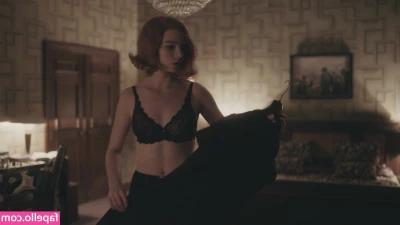 Anya Taylor-Joy [ anya-taylor-joy ] - Dr. Marilyn Monroe. A robot is watching over me No9. 19.3.22. Fans if