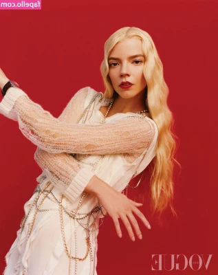 Anya Taylor-Joy [ anya-taylor-joy ] - Me quito todo