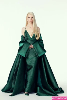 Anya Taylor-Joy [ anya-taylor-joy ] - Video call    10