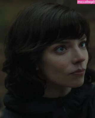 Anya Taylor-Joy [ anya-taylor-joy ] - Like the scarf?