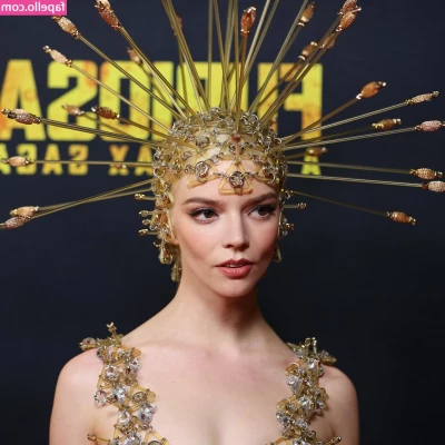 Anya Taylor-Joy [ anya-taylor-joy ] - What is my ethnicity  Can you guess right on the first try