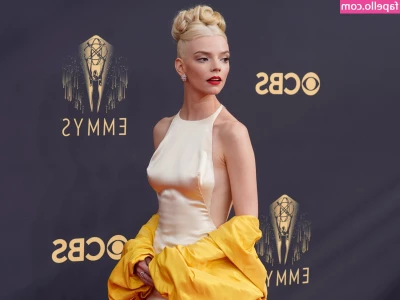 Anya Taylor-Joy [ anya-taylor-joy ] - Let me show you my cat moves