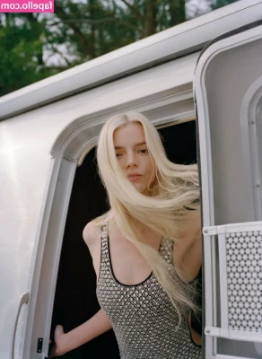 Anya Taylor-Joy [ anya-taylor-joy ] - This goth girl needed a little sun   But mostly shade