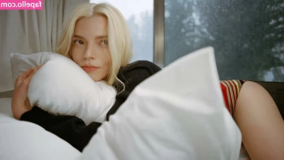 Anya Taylor-Joy [ anya-taylor-joy ] - Cum show :3  Sorry i've been MIA! I'm going to give you all a 35%